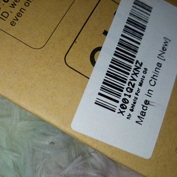 Screen protector - Picture 3 of 6